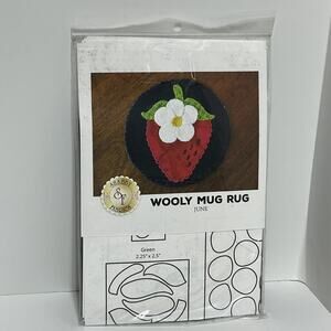 Shabby Fabrics Wooly Mug Rug June Kit Needlepoint Kit Embroidery New in Package